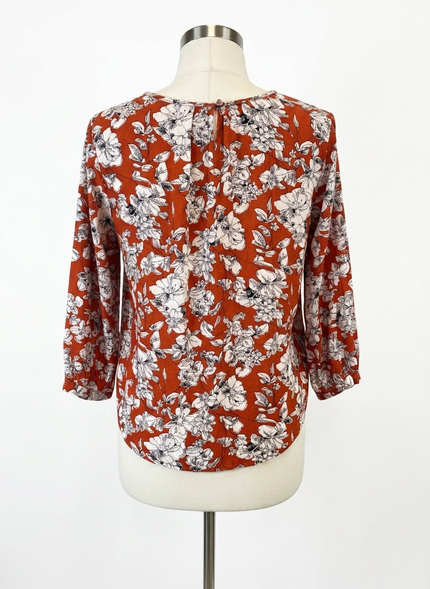 Fun2Fun · 3/4 Sleeve Pleated Detail · Medium · Rust/White Floral