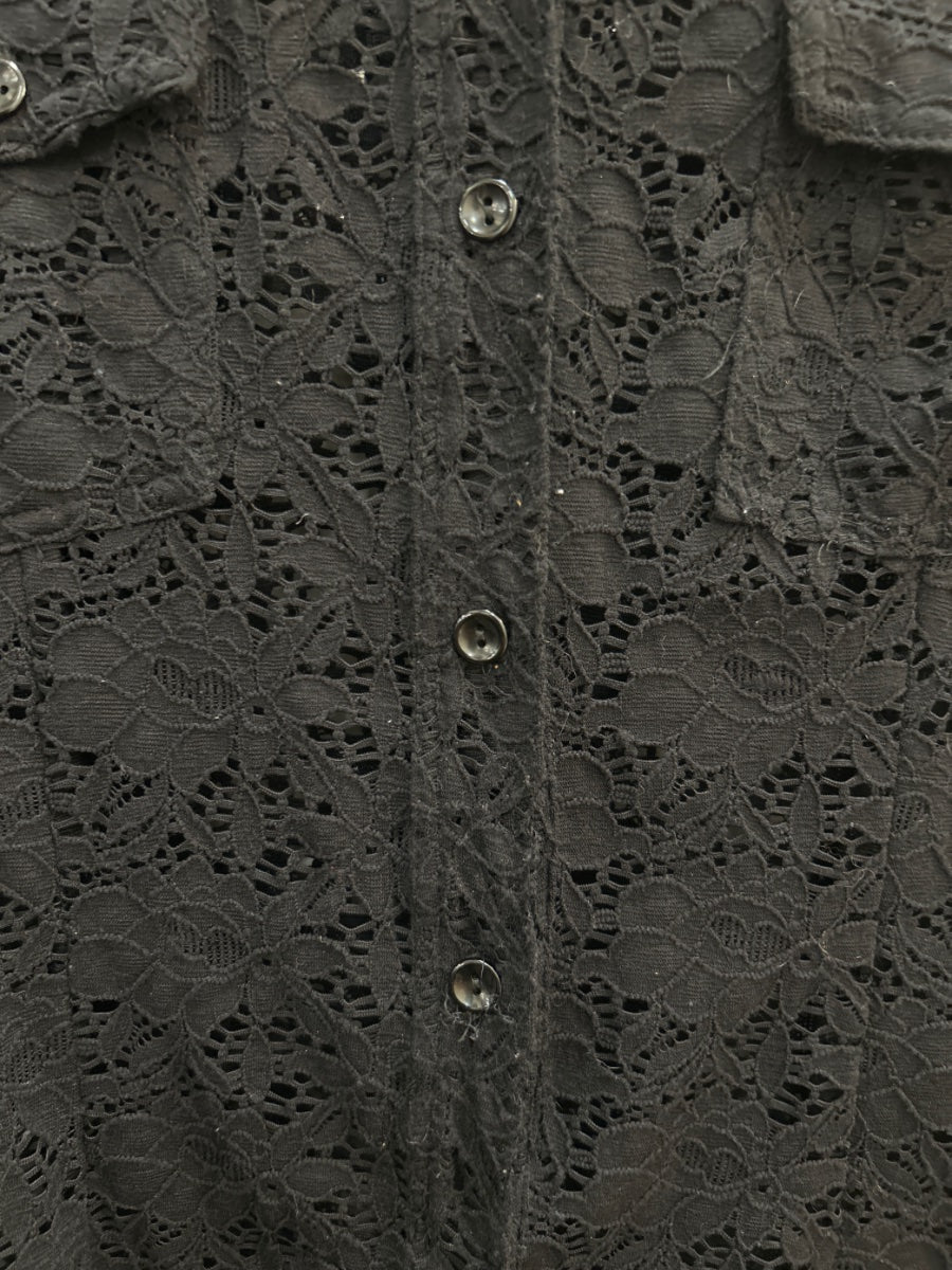 True Grit · Lace Sleeve Top · Medium · Black