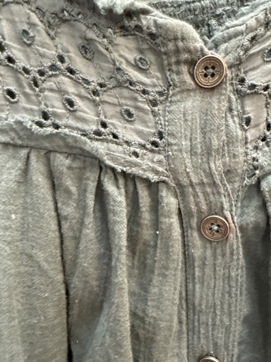 Free People · Boho Chic Top Eyelet Detail · Medium · Teal