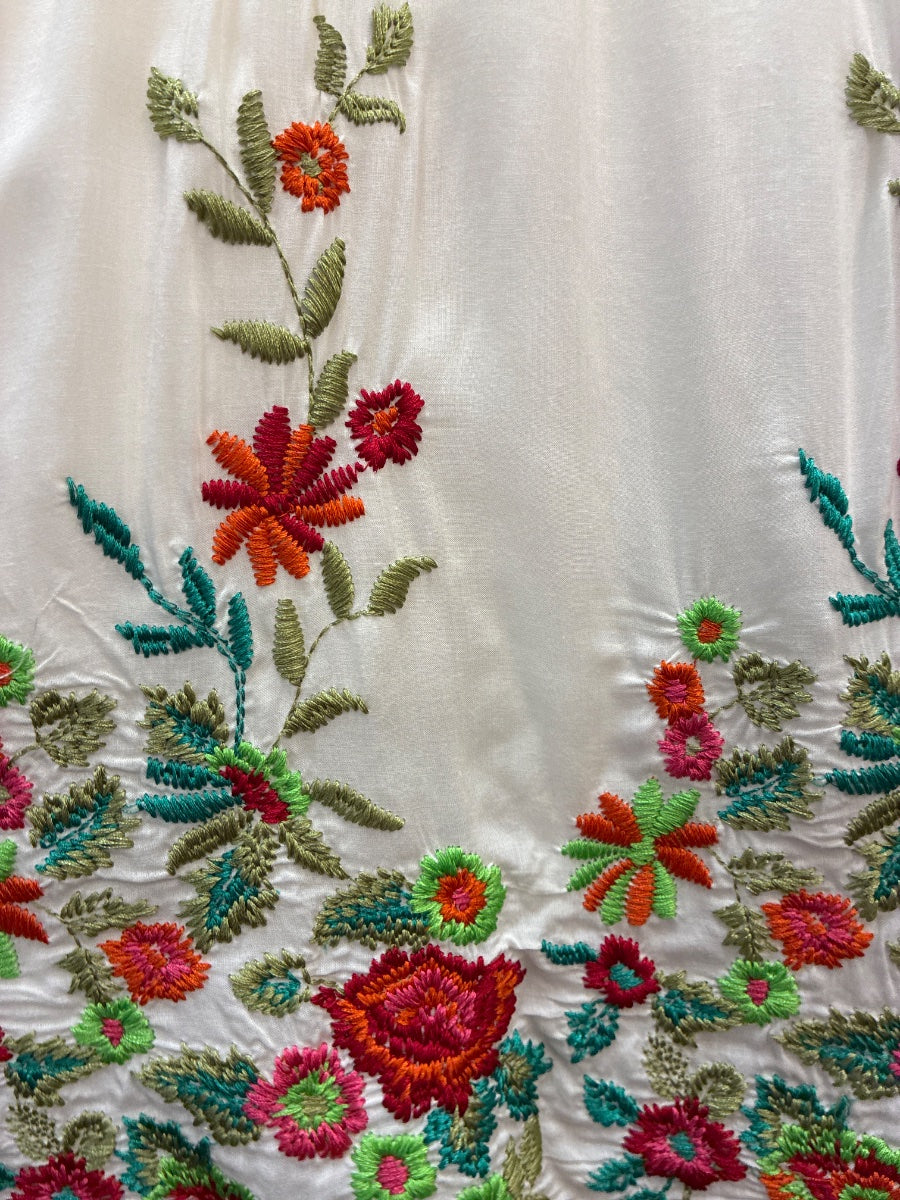 Anthropologie · Blue Tassel · Large · Cream Floral