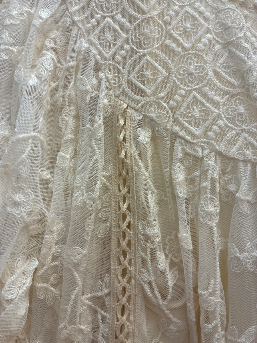 Anthropologie · Blue Tassel · Small · Ivory