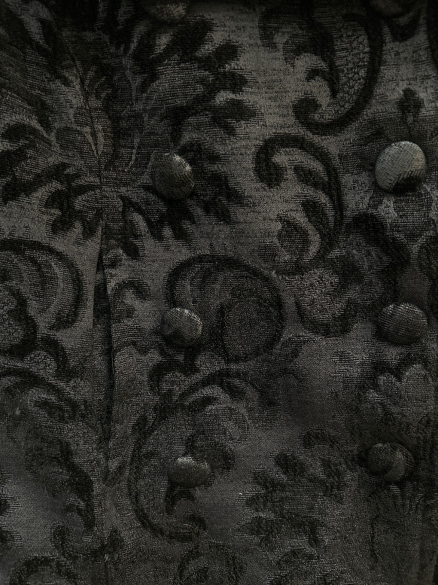 Le Chateau · Tapestry Jacket · XXS · Black