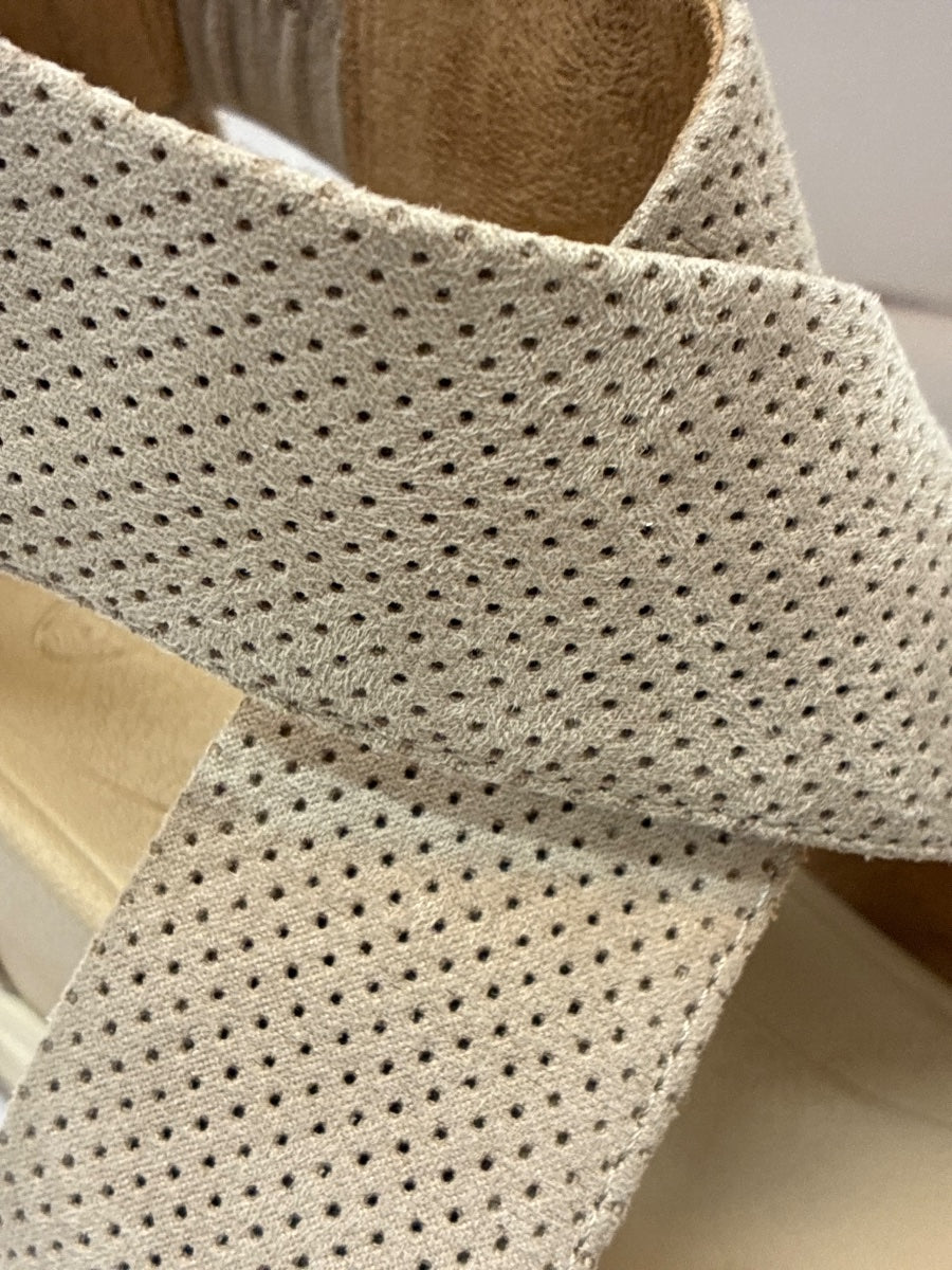 Dr. Scholl's · Scout High · 7 · Beige