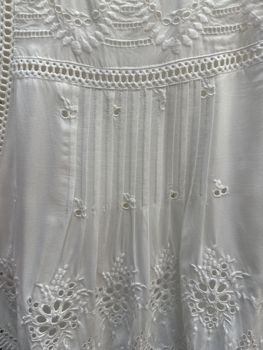 Sundance · Eyelet Lace Tunic · Medium · White