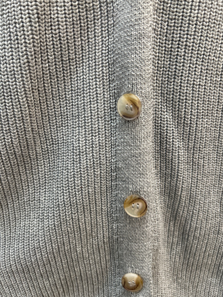 Hudson · Button Up Cardigan · Medium · Light Gray