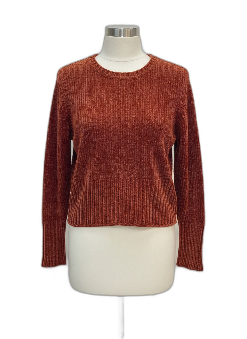 Iconic Apparel · FashionSweater · Medium · Brick