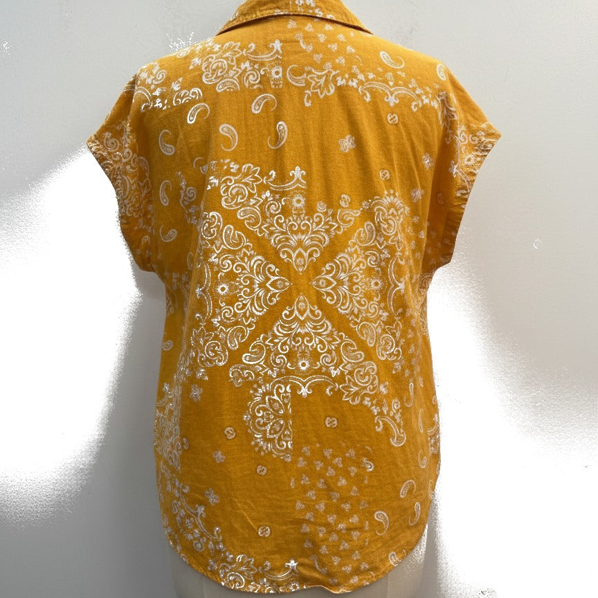 C&C · Paisley & Floral Print · Medium · Yellow