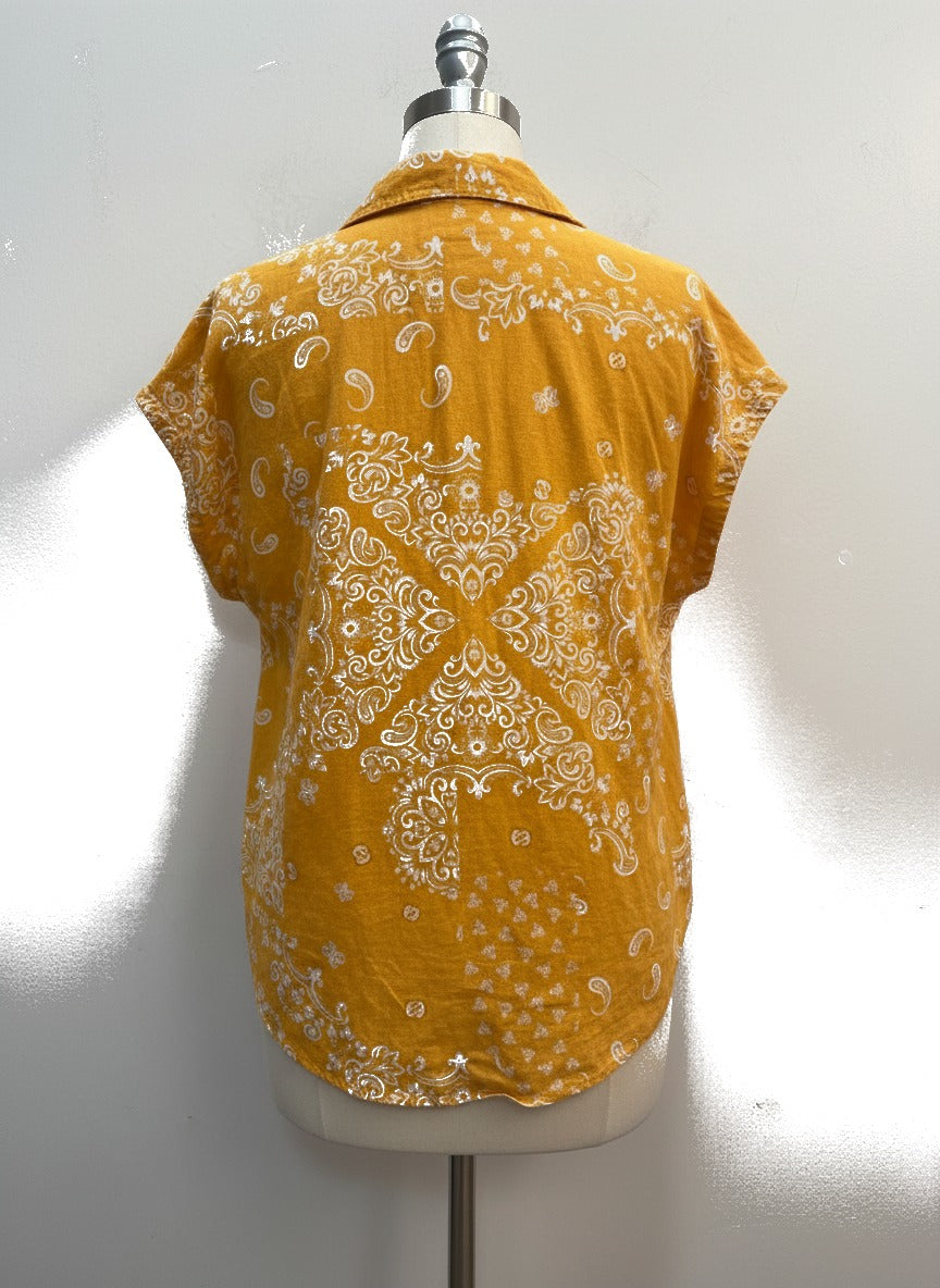 C&C · Paisley & Floral Print · Medium · Yellow