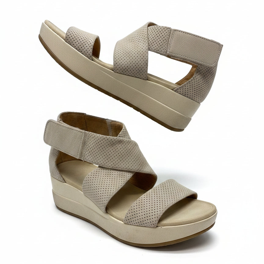 Dr. Scholl's · Scout High · 7 · Beige