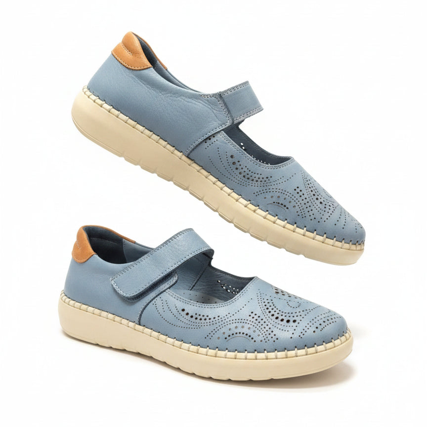 FashionShoes · Sonata · 9.5 · Blue Leather