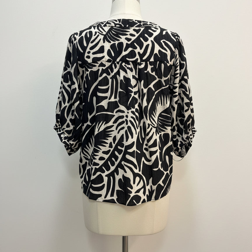 Rose&Olive · Balloon Sleeve Front Tie Detail · Small · BlackCream