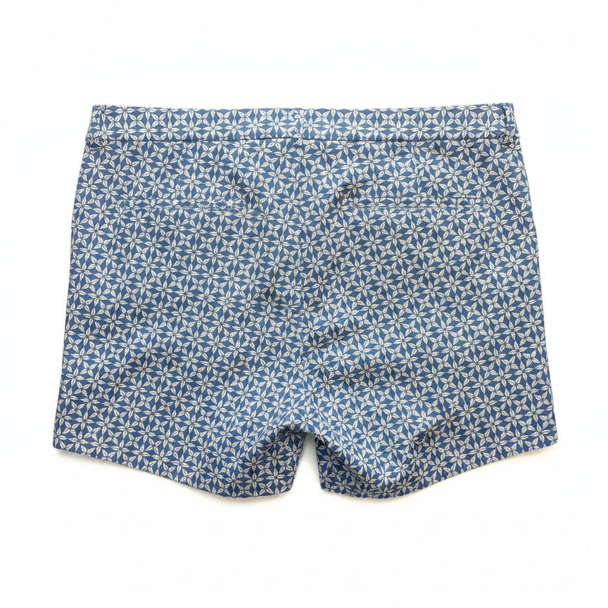 Old Navy · High Rise Fit w/ Secret Smooth Pockets · 18 · BlueWhite