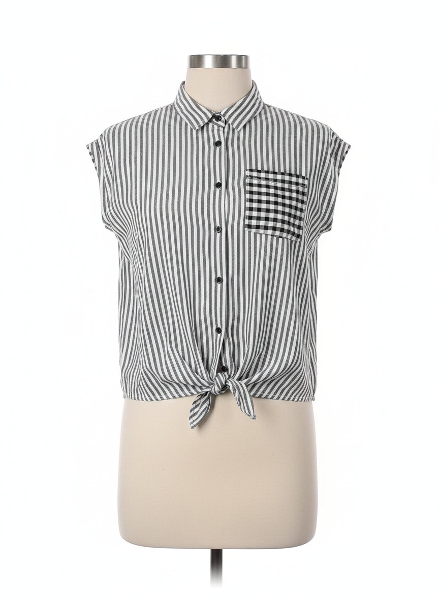 Chris&Banks · Short Sleeve Shirt · Large · WhiteGray