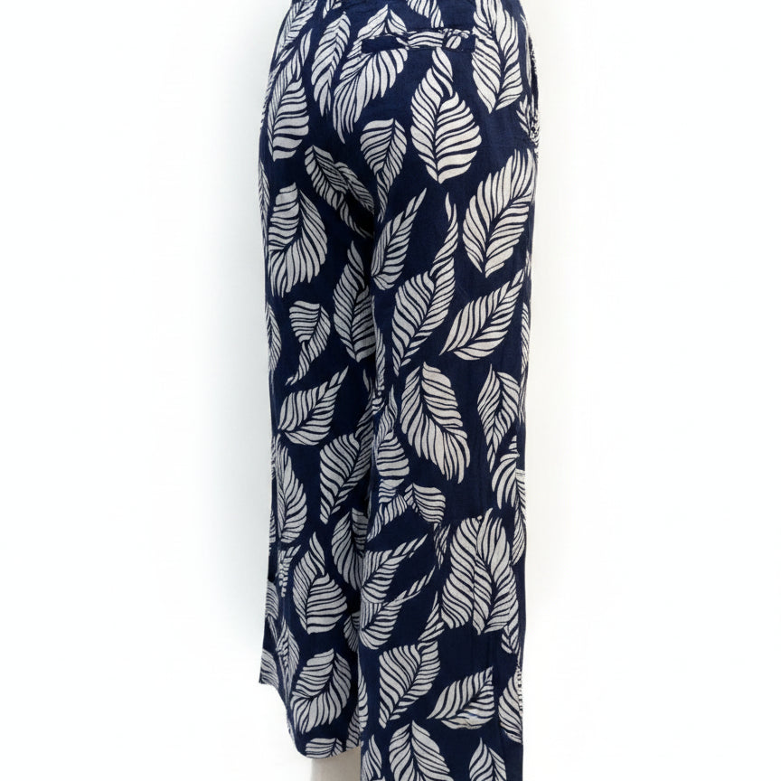 Tribal · Comfort Waist Tropical Leaf Print Pants with Ankle Button Detail · Large · Navy White