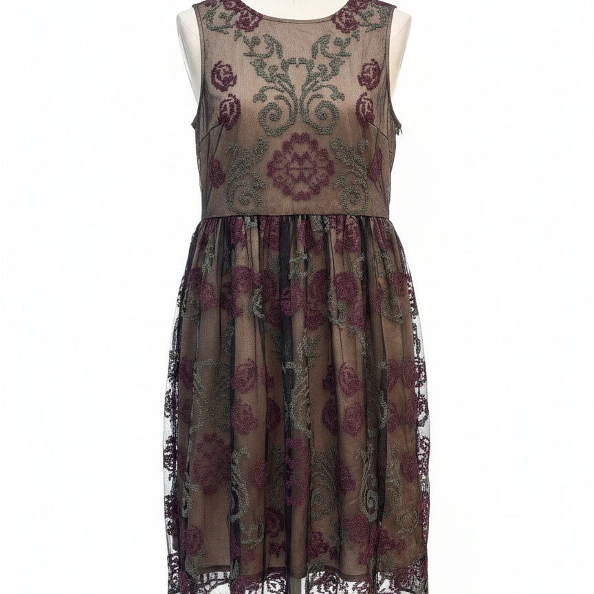 Sundance · Lace Overlay Dress Rose Cross Stitch · 4 · Burgundy, Black