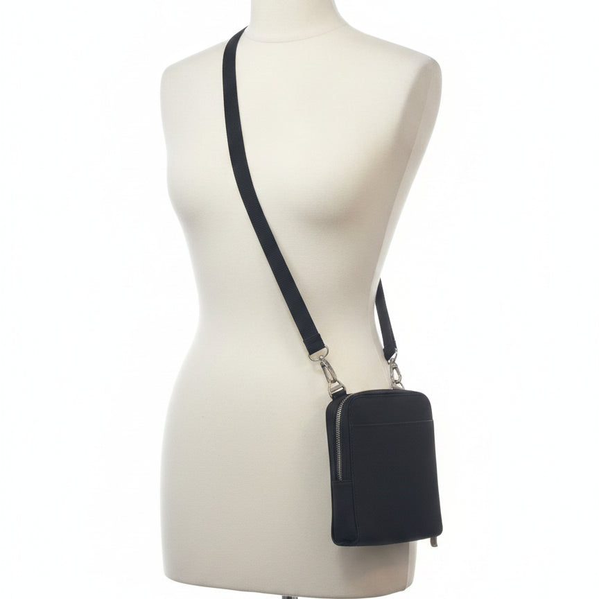 Baggallini · Crossbody · Black