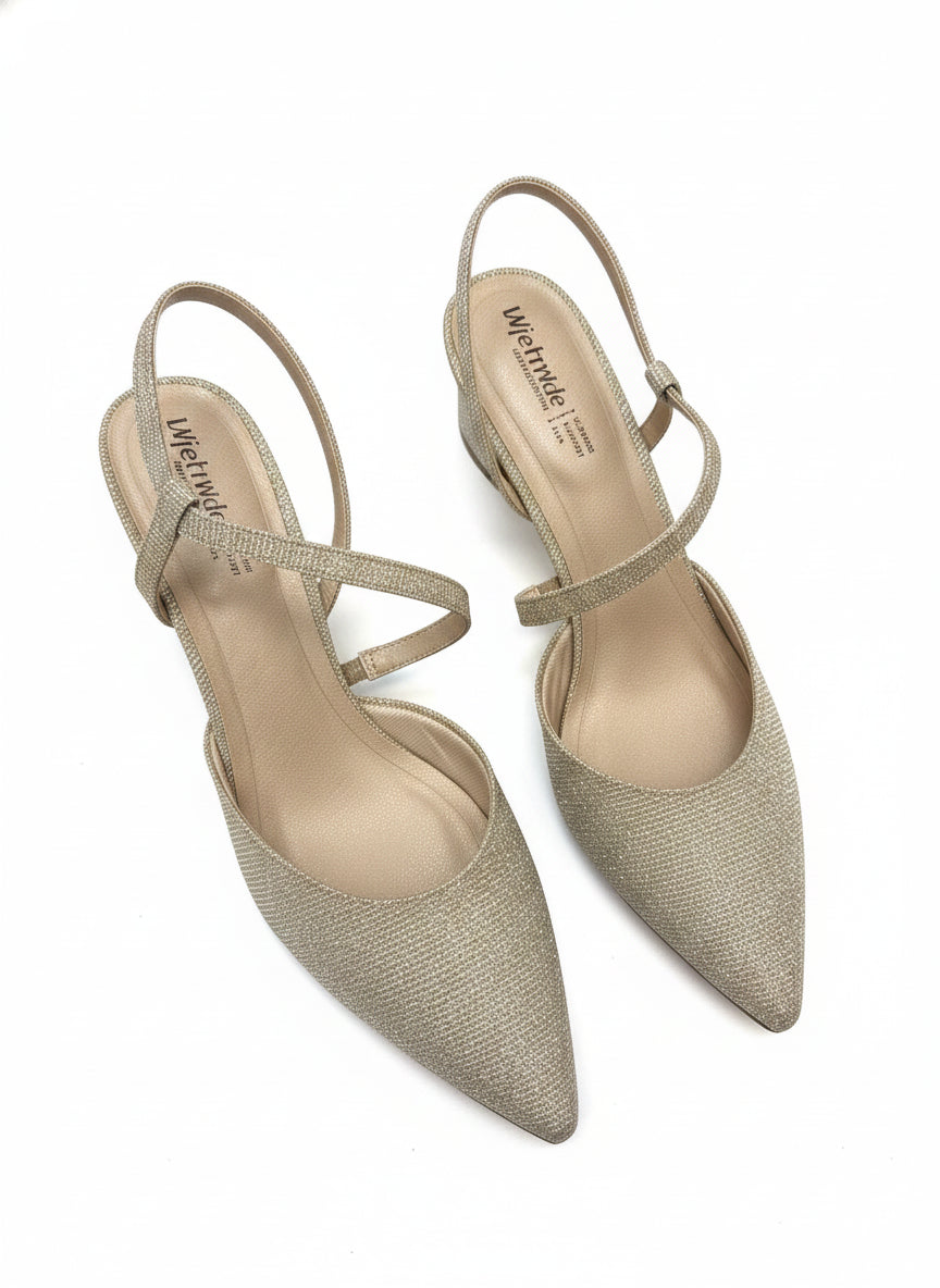 LifeStride · Minimalist, Platino Pointed Toe · 10 · Gold