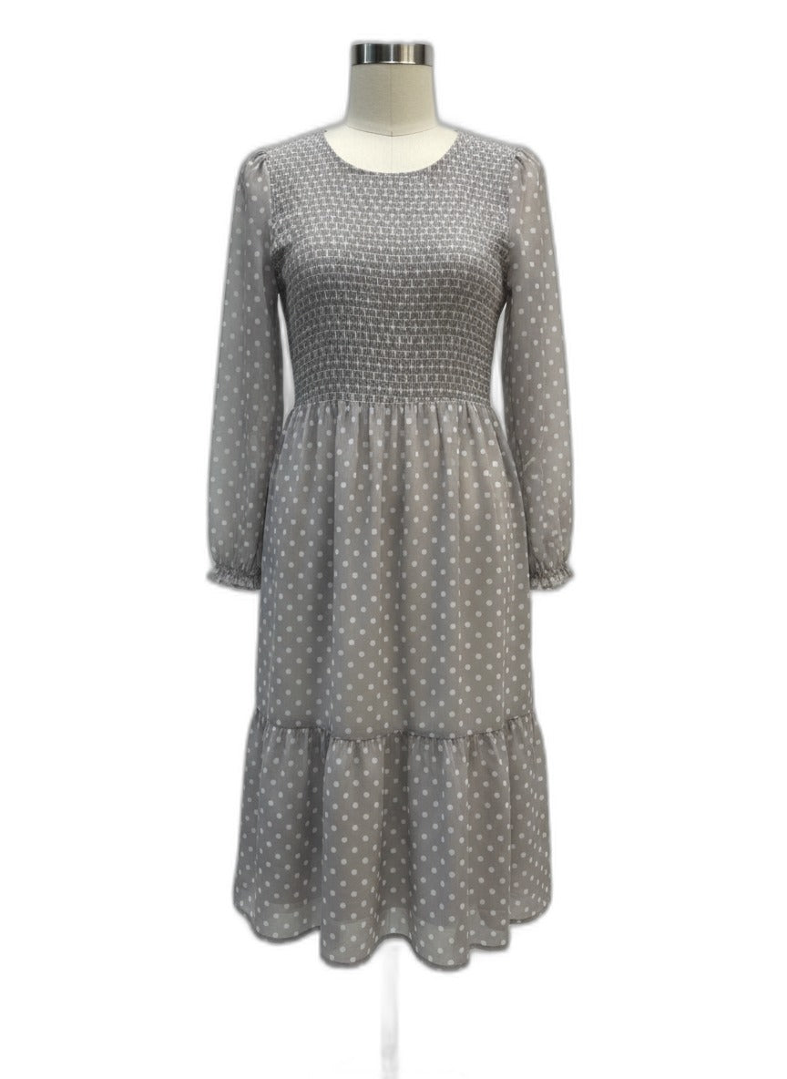 The Clothes Rack · Mad About Style · M · Gray/White Polka Dot