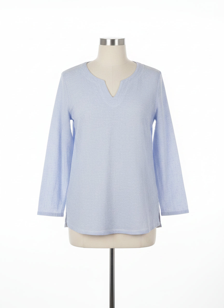 Focus By JJ · Shirt · Small · Sky