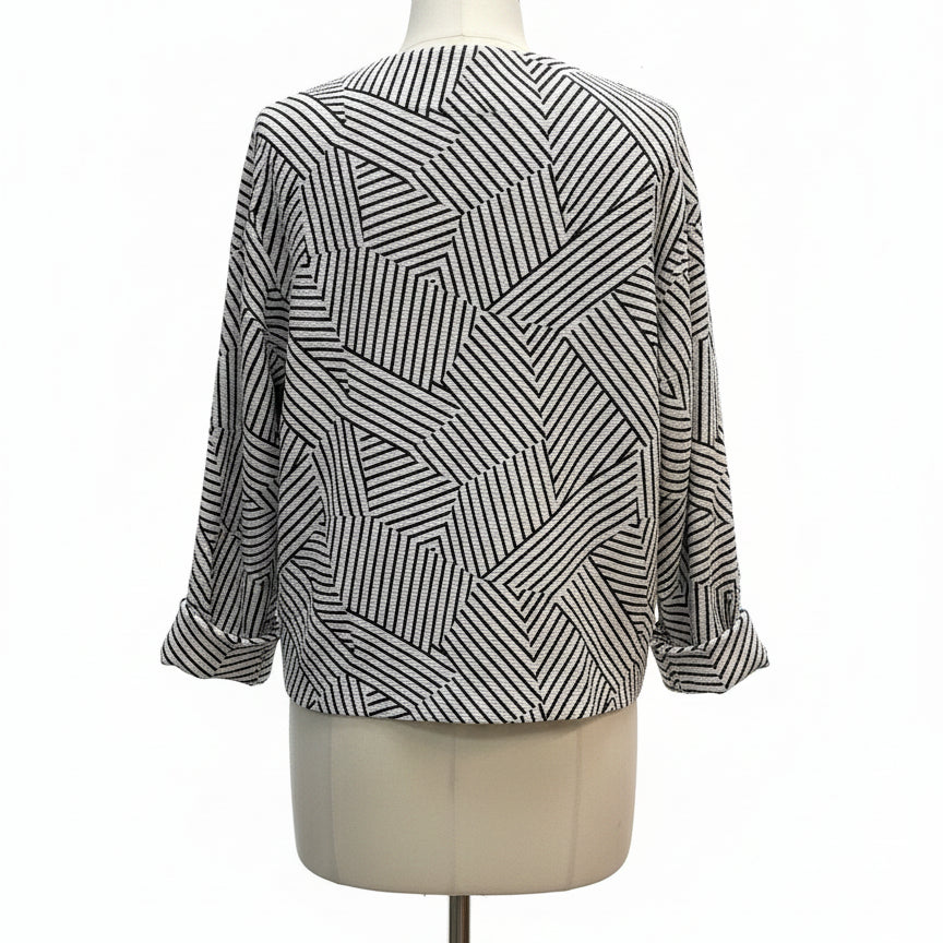 IC by Connie K · Jacket · Medium · WhiteBlk