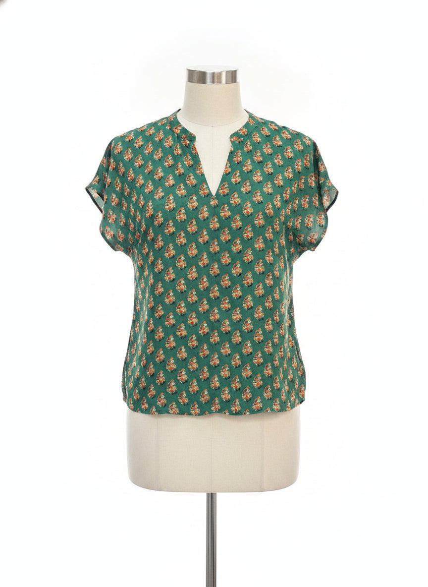 Cabi · Stevie Top · Medium · Green Floral