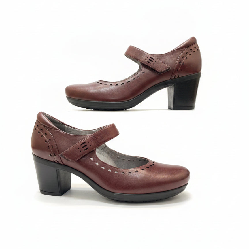 Abeo · Penny · 7 · Merlot Leather