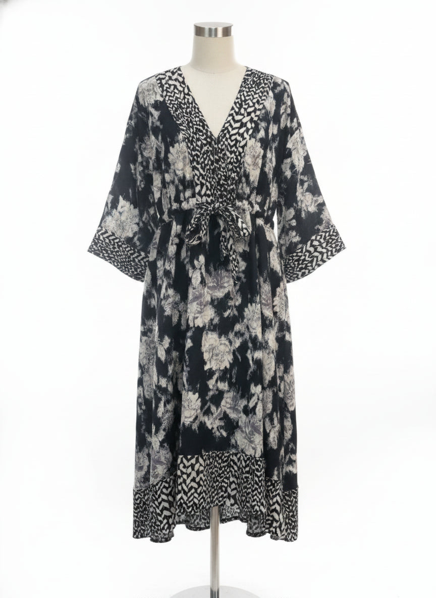 Natori · Dress · Large · Black/White Floral Print