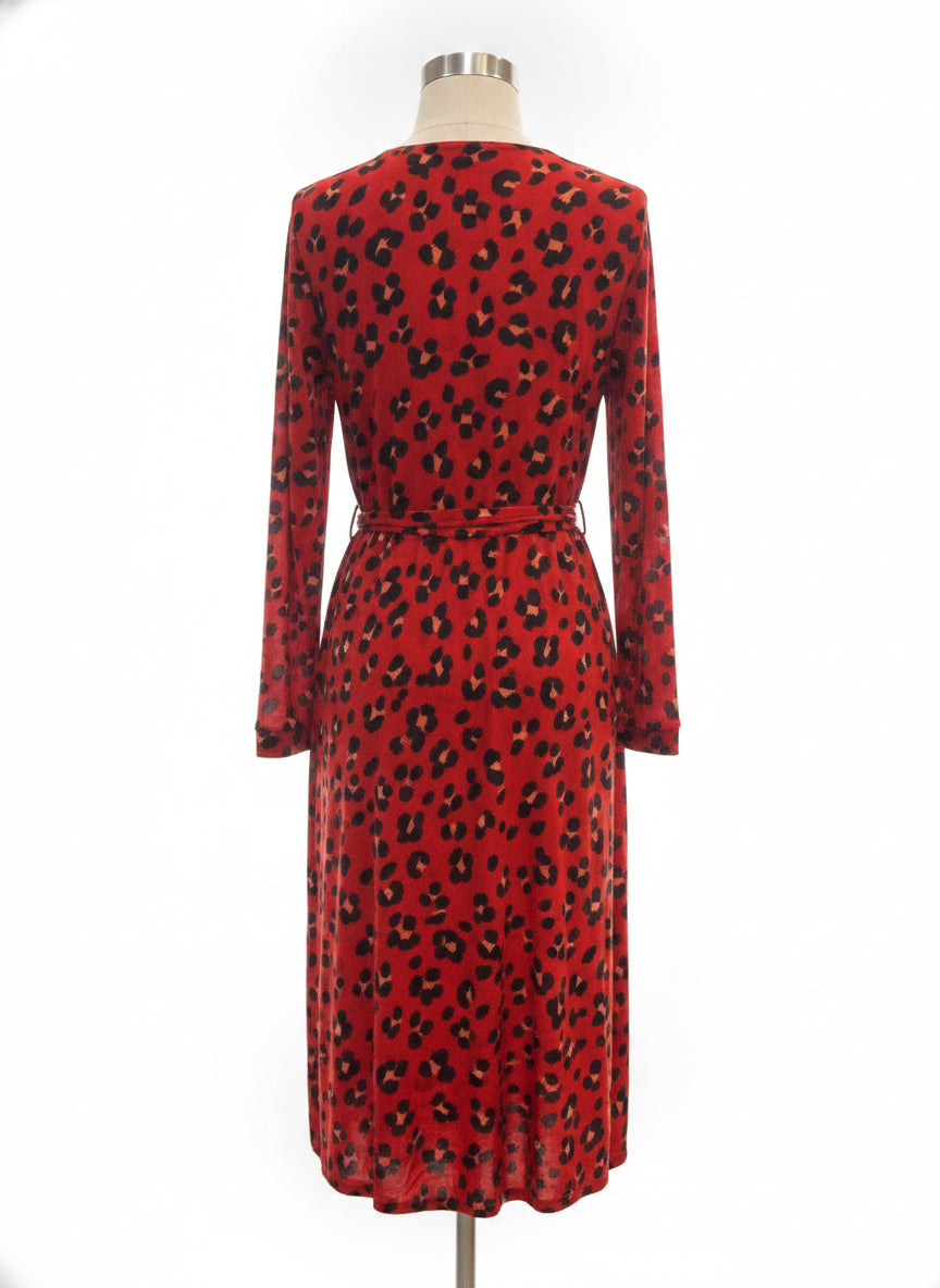 CABI · Siren · 18 · Red, Black