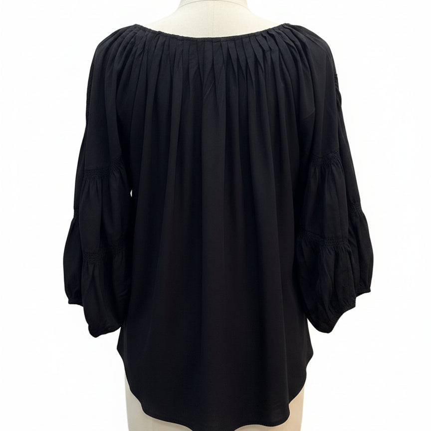 Sundance · Boho Top · Medium · Black Floral Print