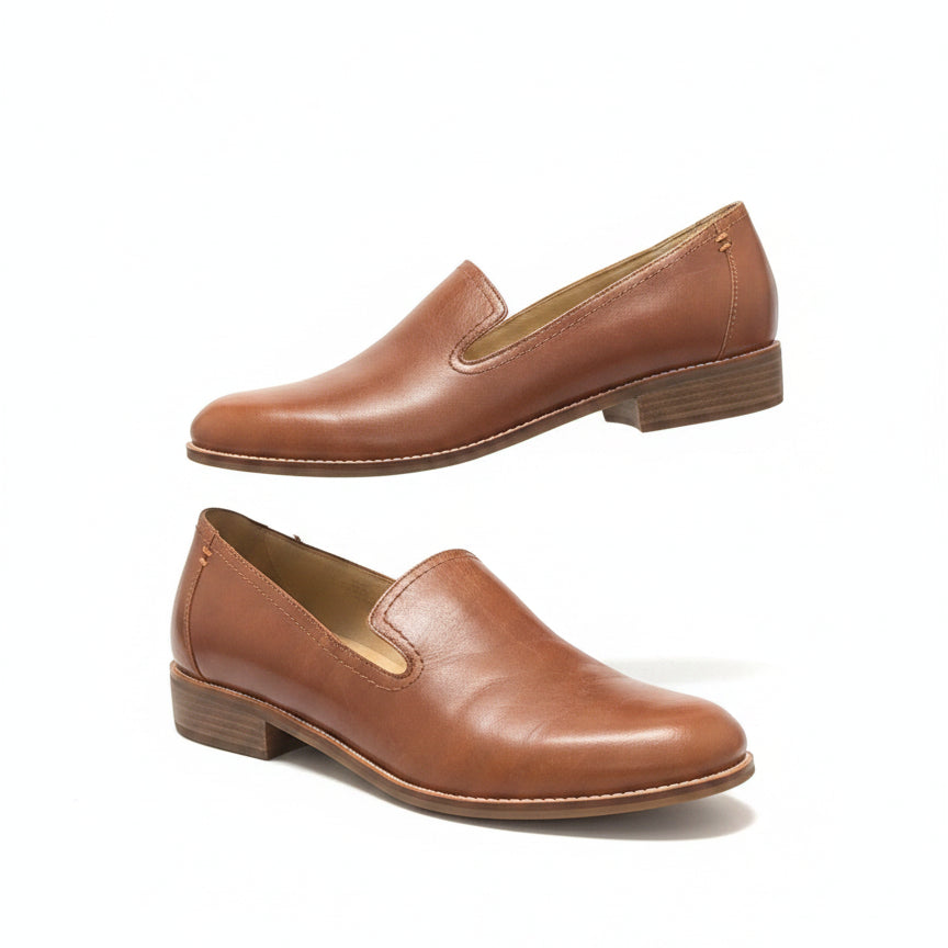 Earth · Edna Loafers · 9.5 · Cognac Leather