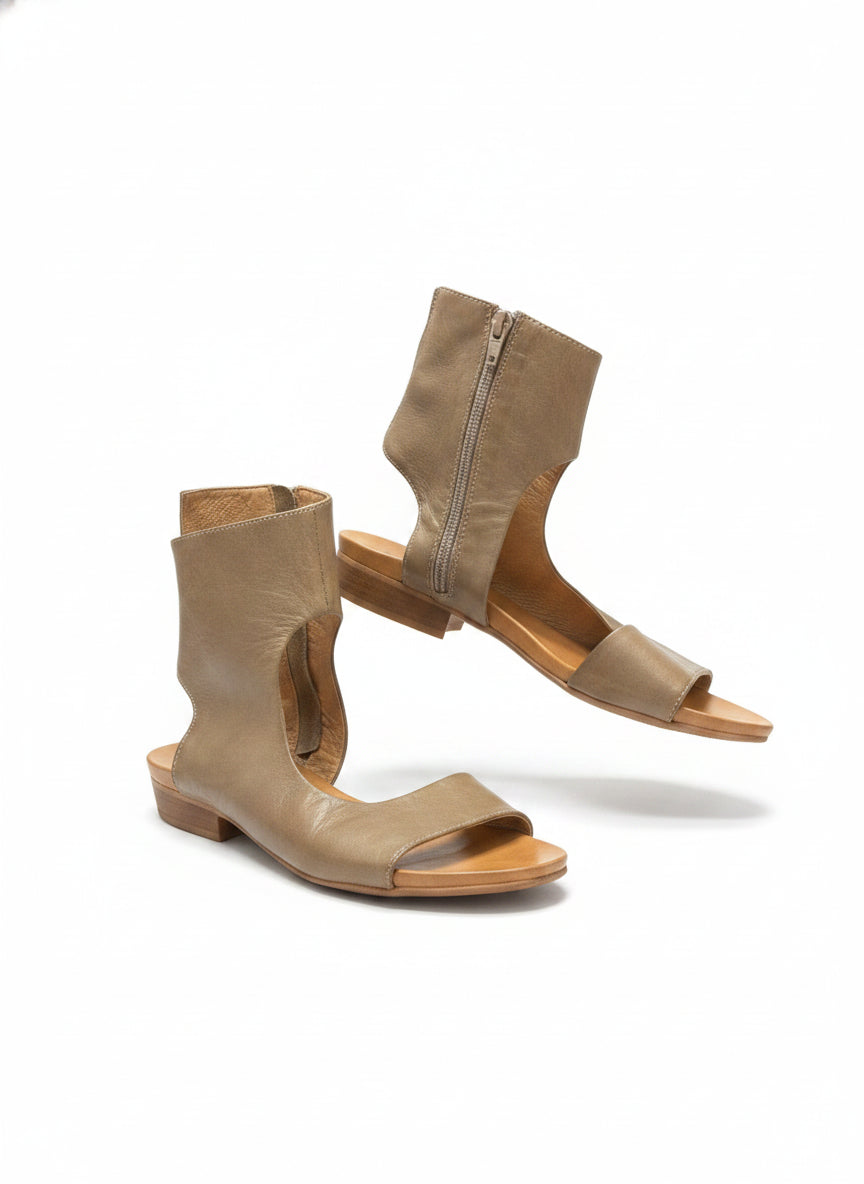 Miz Mooz · High Ankle with Zipper · 10 · Mocha