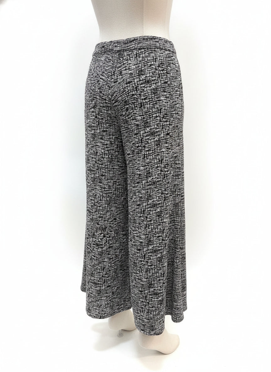 Glamorous · Wide Leg Pants · 10 · Black/White
