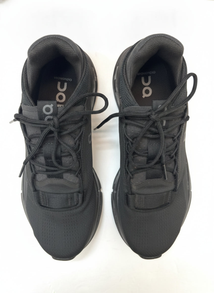 On Cloud · Cloudnova 2 · 7.5 · Black