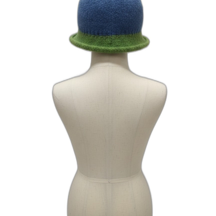 Felted Fantasies · Cute Otter Hat · OS · LimeBlue