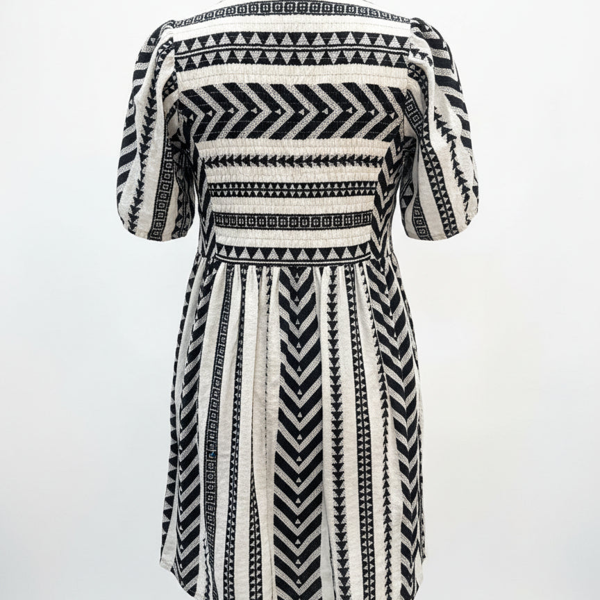 Old Navy · Boho Chic Dress · Medium · CreamBlk