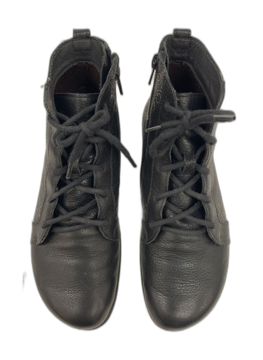 Naot · Manga ankle boots · 8.5 · Black