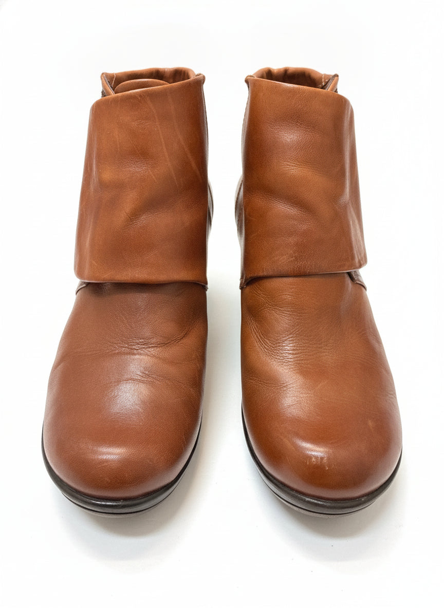 Dansko · Romy ankle boots · 7.5 · Caramel Leather