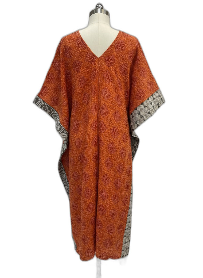 KanthaBae · High-Low Poncho Tunic · OS · RustMulti