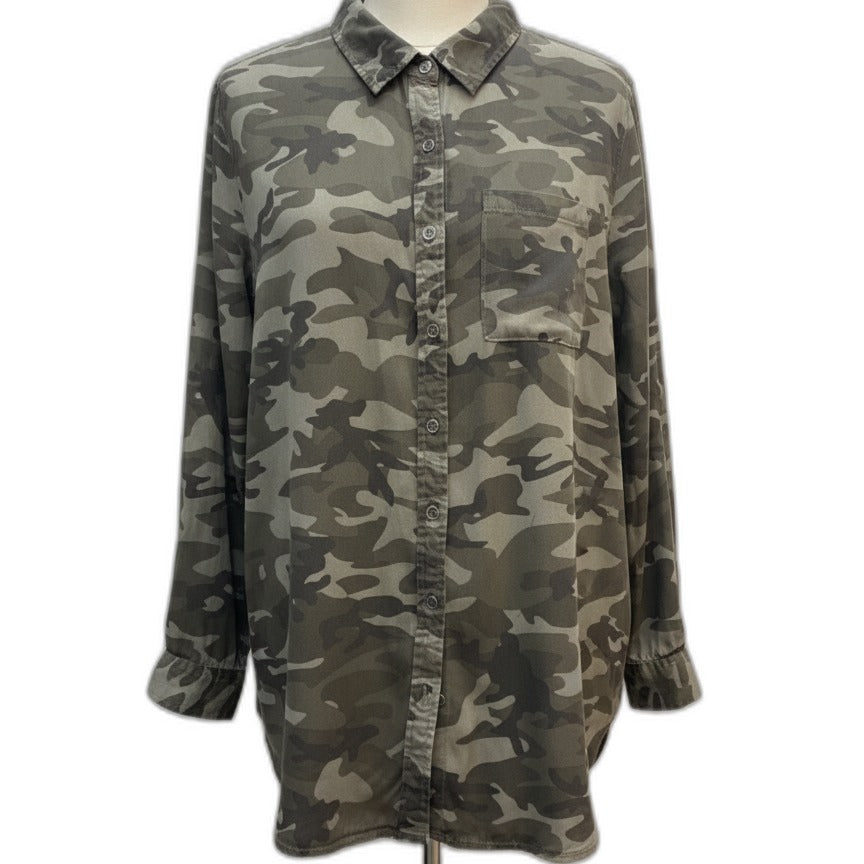 Tribal · Camo Floral Print Tunic Shirt with Velvet Detail · XLarge · Camo
