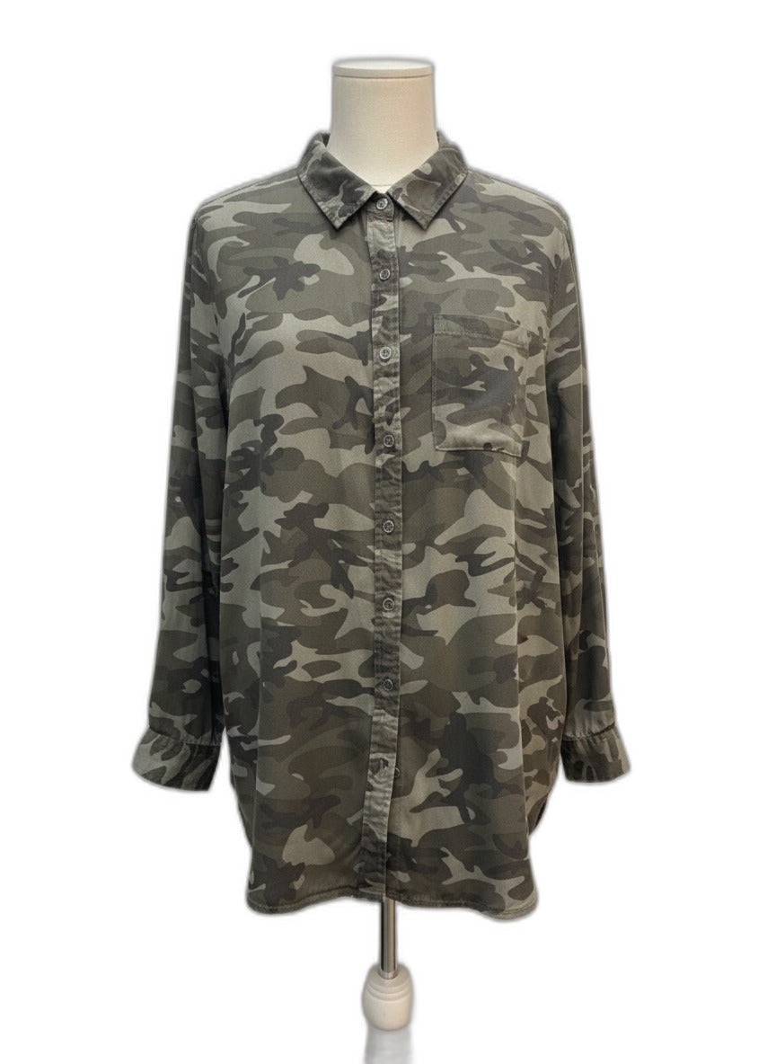 Tribal · Camo Floral Print Tunic Shirt with Velvet Detail · XLarge · Camo