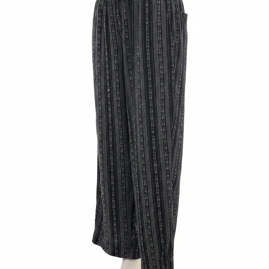 Briggs · Straight Leg Pants · Small · BlackWhite