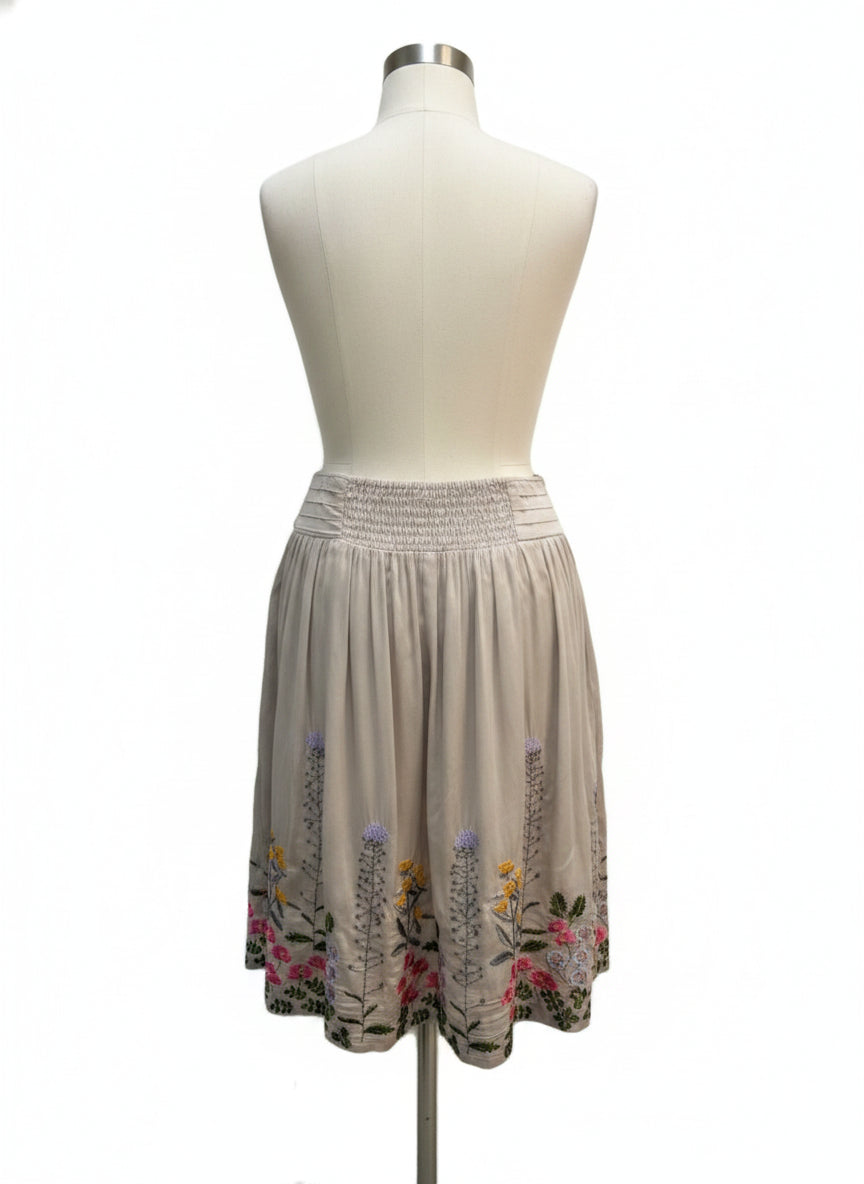 Anthropologie · Blue Tassel · Large · Beige Floral