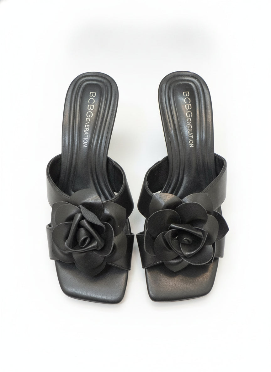 BCBG Generation · Yarina Flower Sandals · 7 · Black