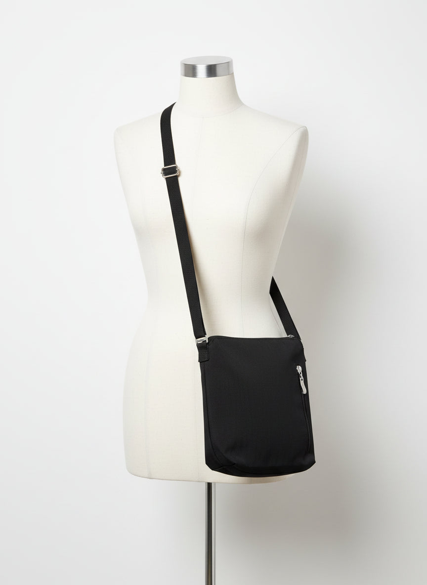 Baggallini · Pocket crossbody · Crossbody · Onyx