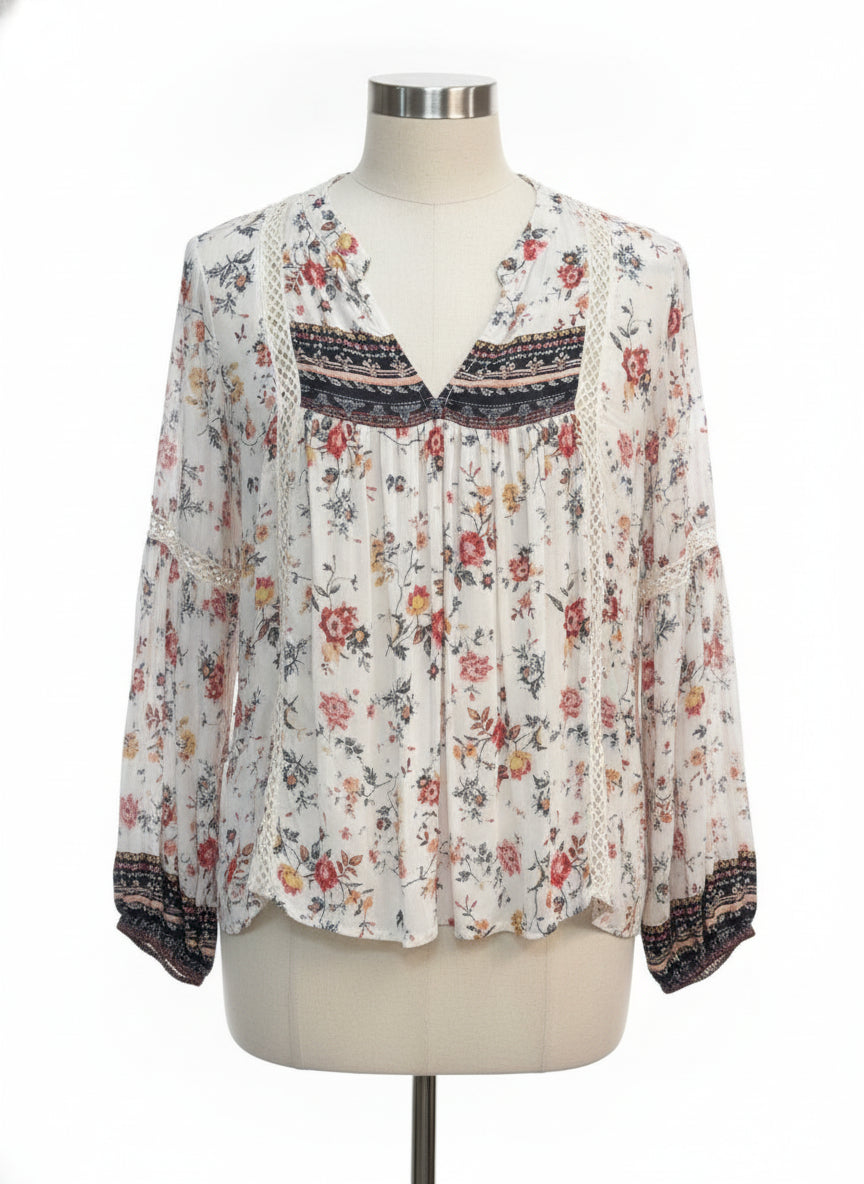 Anthropologie · Blue Tassel Lace Trim · Small · White Floral