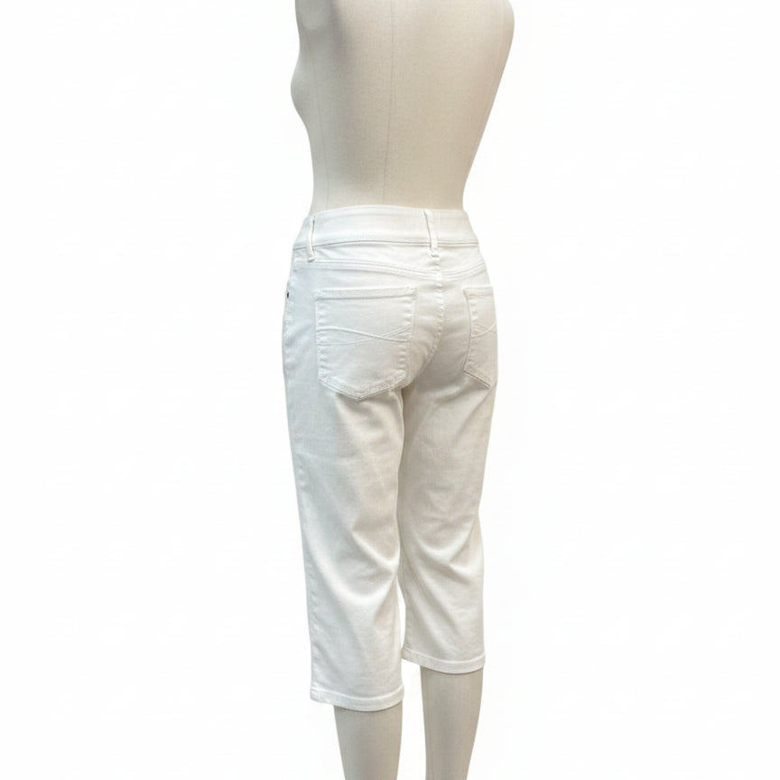 Gloria Vanderbilt · Avery Style · 10 · White