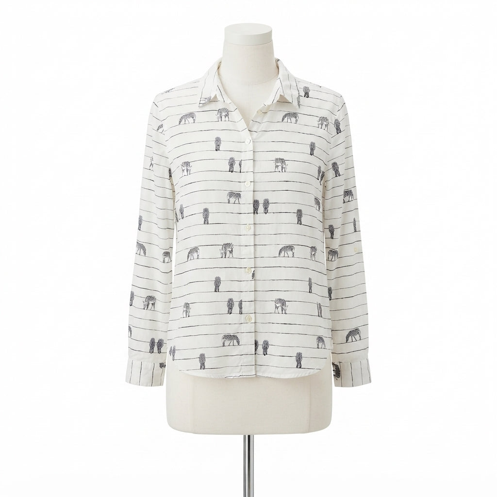 Jane&Delancey · Roll Tab Shirt Zebras Grazing · Large · White/Black