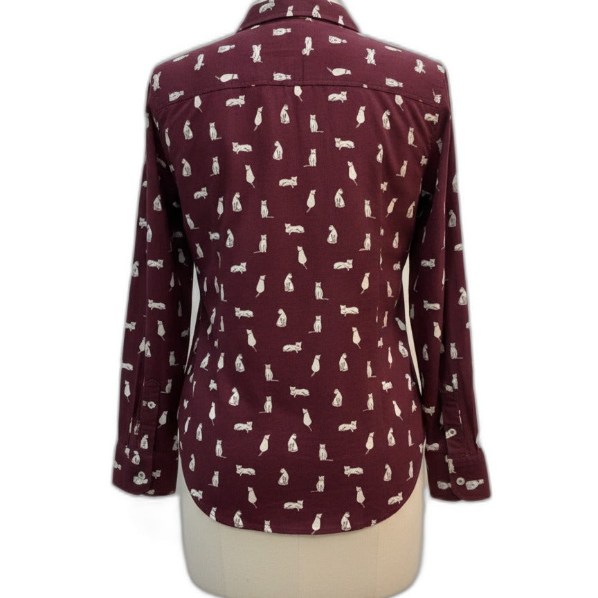 Talbots · Kitty Cat Print Longsleeve Shirt · Large · Burgundy