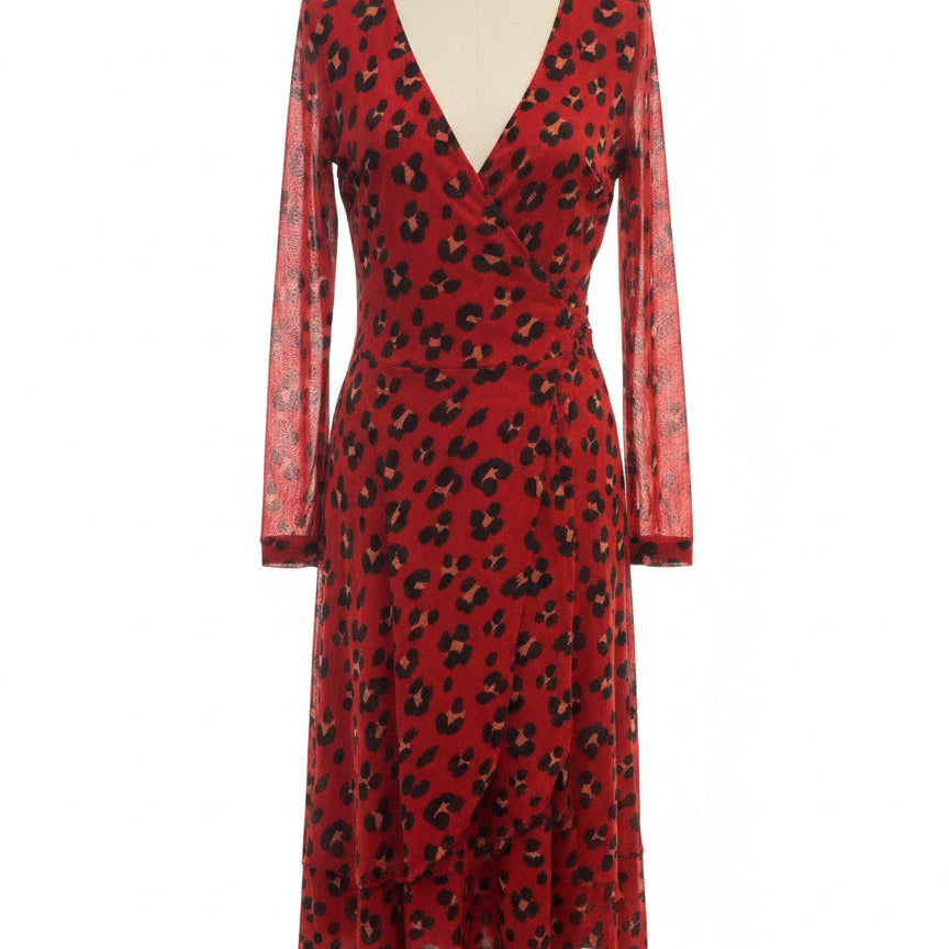 CABI · Siren · 18 · Red, Black