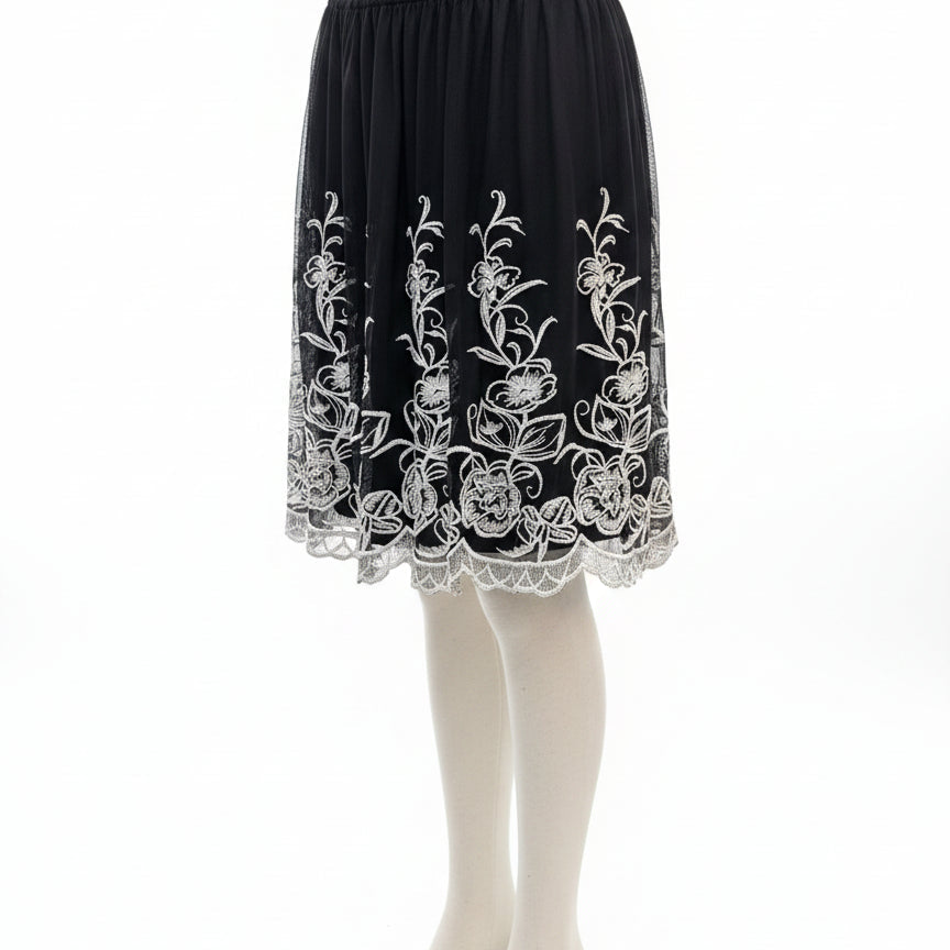 Alfani · Alfani · Floral Lace Overlay · Small · Black/White · SMALL · Black/White